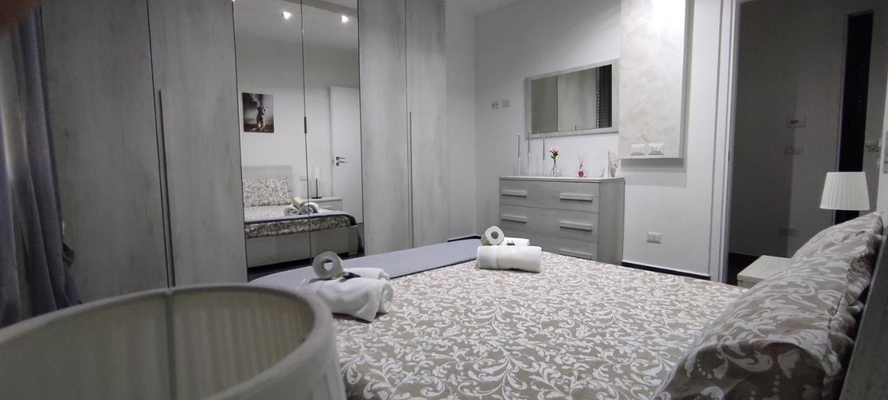 Apartamento La Terrazza Falconara Marittima Exterior foto